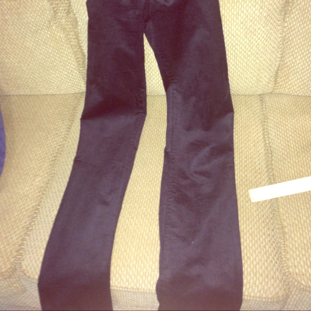 I’m moving. Slim leg E Tahari cottn viscose pants